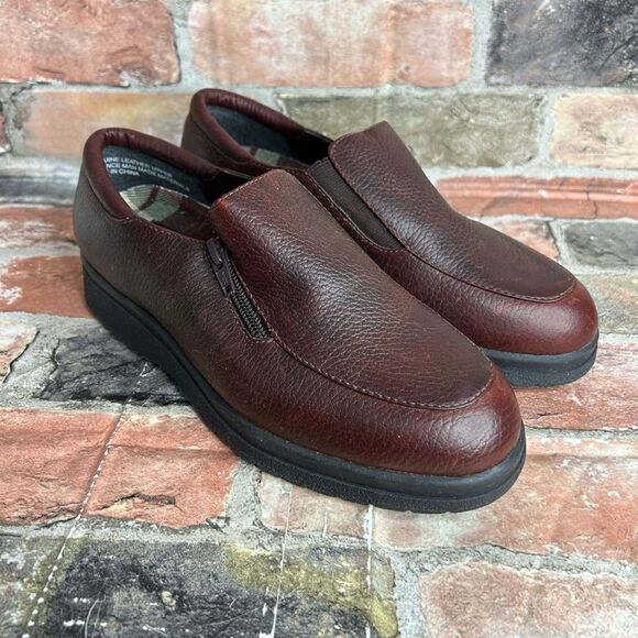 5 for $25đ„Caressa CrosstownâCollection Slip OnâBrown Leather Loafer Size 8- New - Picture 5 of 11